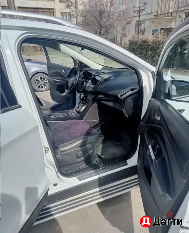 Ford Kuga, 2017 года