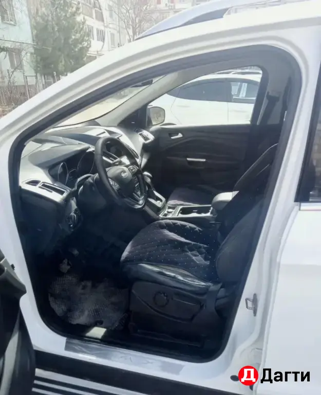 Ford Kuga, 2017 года