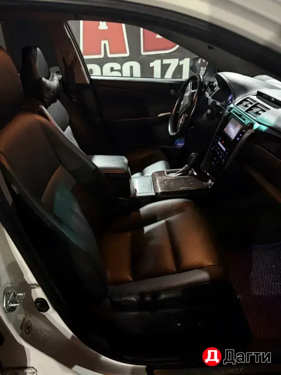 Toyota Camry, 2017 года